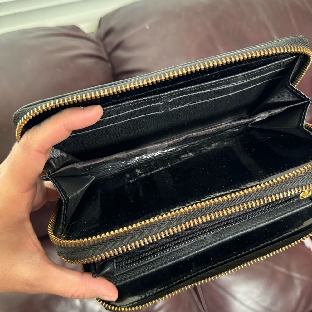 Rose Wallet - Picture 9 of 11